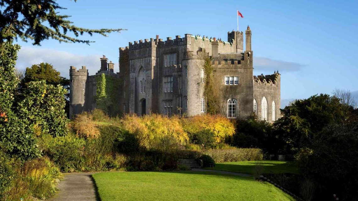 Birr Castle Gardens exterior