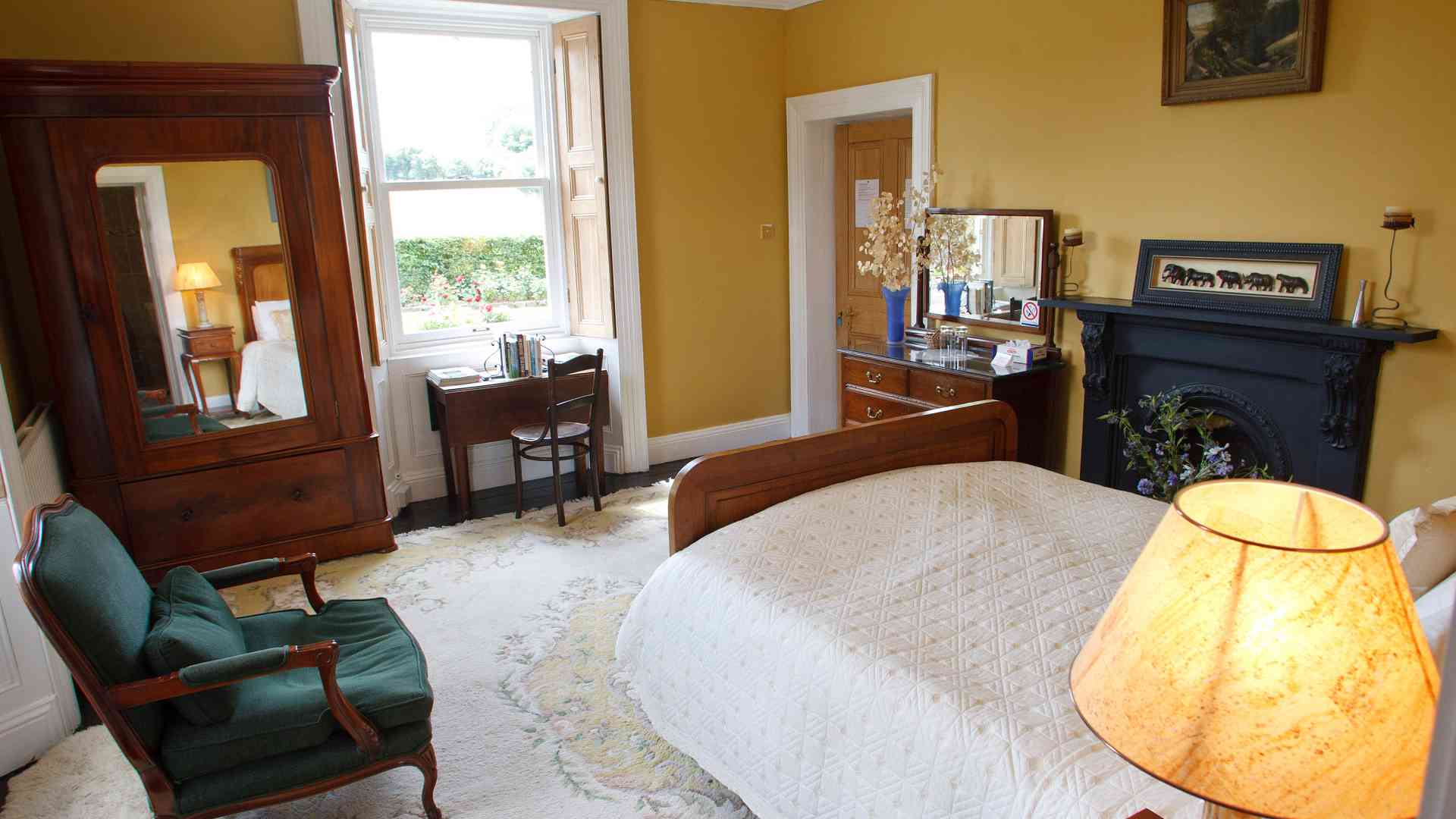 bedroom 1 at Ardmore Country House