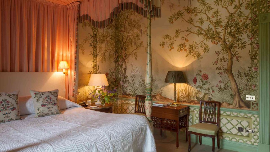 Ballyfin Demesne bedroom